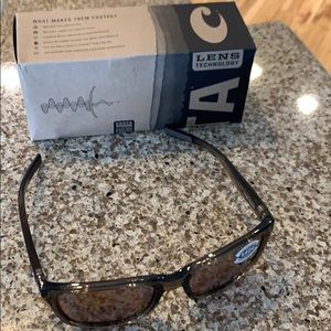 Panga shiny Taupe Costa Polarized sunglasses